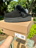 Ugg Black Ouverte
