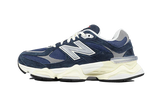 New Balance 9060 NAVY WHITE