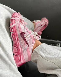 Nike initiator rose