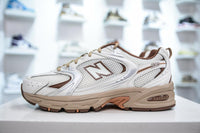 NEW BALANCE 530 Beige 2
