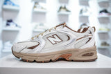 NEW BALANCE 530 Beige 2