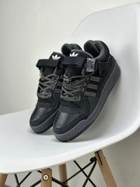 Adidas Forum Low