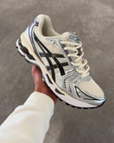 ASICS baskets Gel Kayano 14 Cream Black metallic Plum