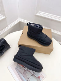 Ugg Black haute November 2023