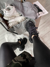 Sneakers - Track Black