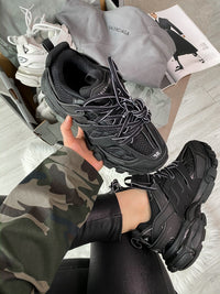 Sneakers - Track Black