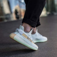 YEEZY BOOST 350 V2 HYPERSPACE