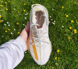 YEEZY BOOST 350 V2 LIGHT