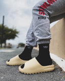 YEEZY SLIDE PURE