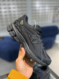 New Balance Cordura