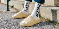 YEEZY SLIDE PURE