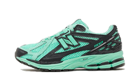 New Balance 1906R GREEN BLACK