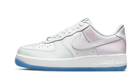 AIR FORCE 1 LOW ’07 LX UV REACTIVE MULTI