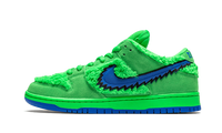 SB DUNK LOW GRATEFUL DEAD BEARS GREEN