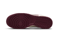 DUNK LOW RETRO PRM VALENTINE’S DAY (2023)