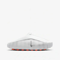 Nike Mind 001