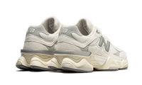 New Balance 9060 SEA SALT WHITE