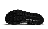 VAPORWAFFLE SACAI BLACK WHITE