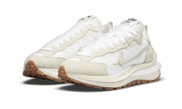 VAPORWAFFLE SACAI SAIL GUM